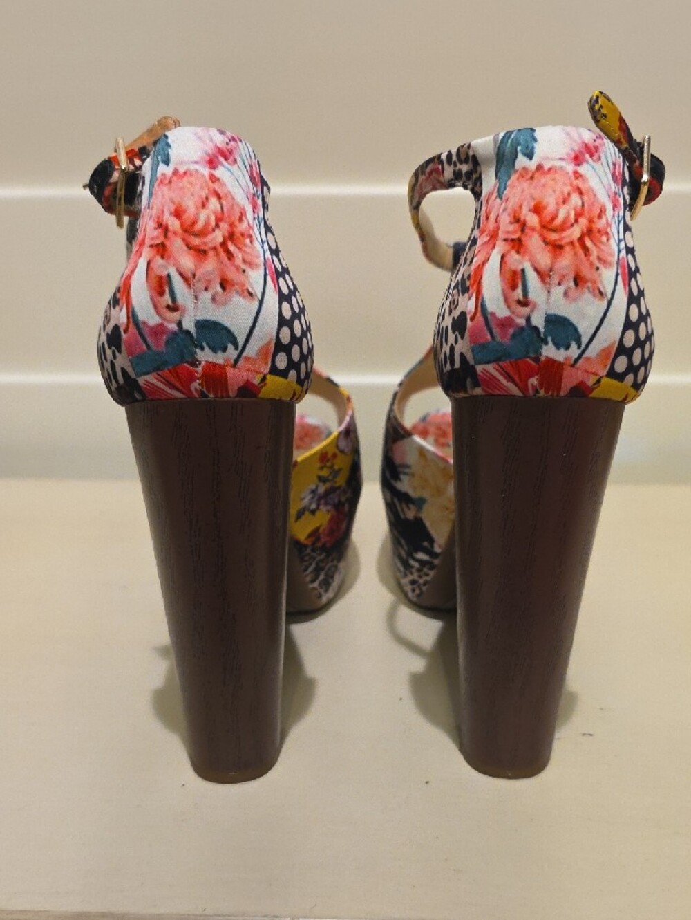New Floral Patchwork T-Strap Platform Heels - Multicolor - Picture 3 of 4